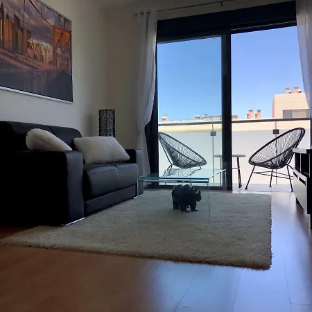 Couples In Rhino's Paradise Lejlighed